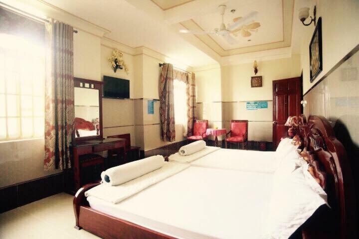 Tan Dat Hoa Hotel & Massage Bandar Ho Chi Minh Luaran gambar