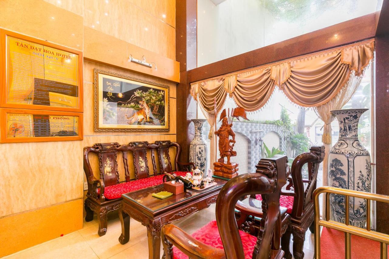Tan Dat Hoa Hotel & Massage Bandar Ho Chi Minh Luaran gambar