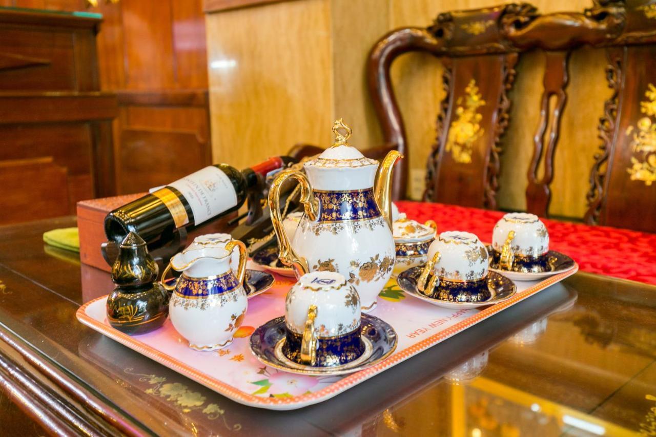 Tan Dat Hoa Hotel & Massage Bandar Ho Chi Minh Luaran gambar